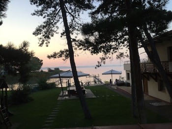 ROYAL MEDITERRAN ****